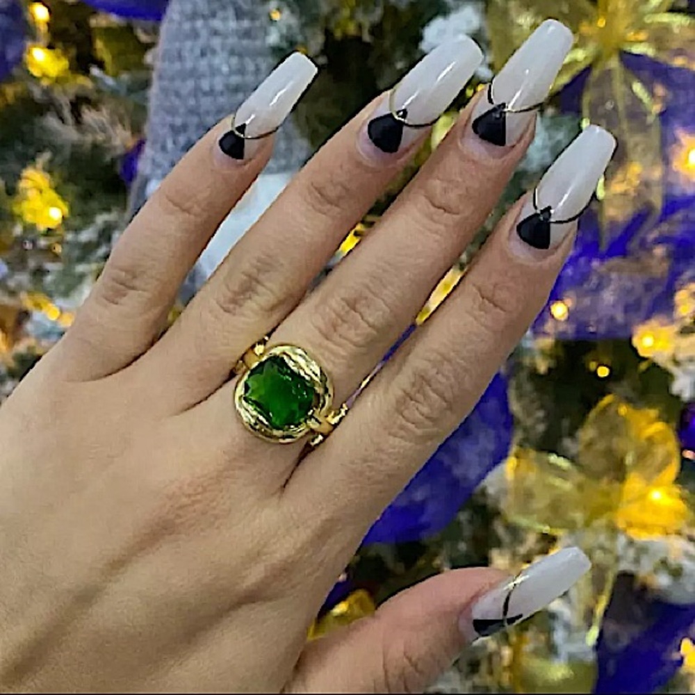 GOLD 18K PLATED EMERALD RING - Picture 12 of 16